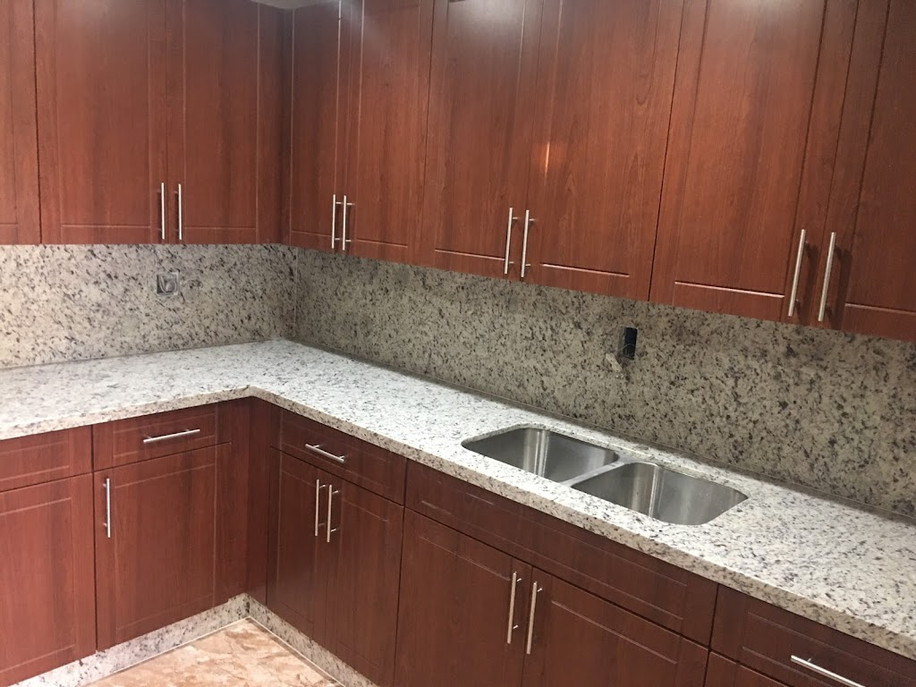 Pro Kitchen Cabinets | 10675 SW 190th St, Miami, FL 33157, USA | Phone: (786) 768-4291