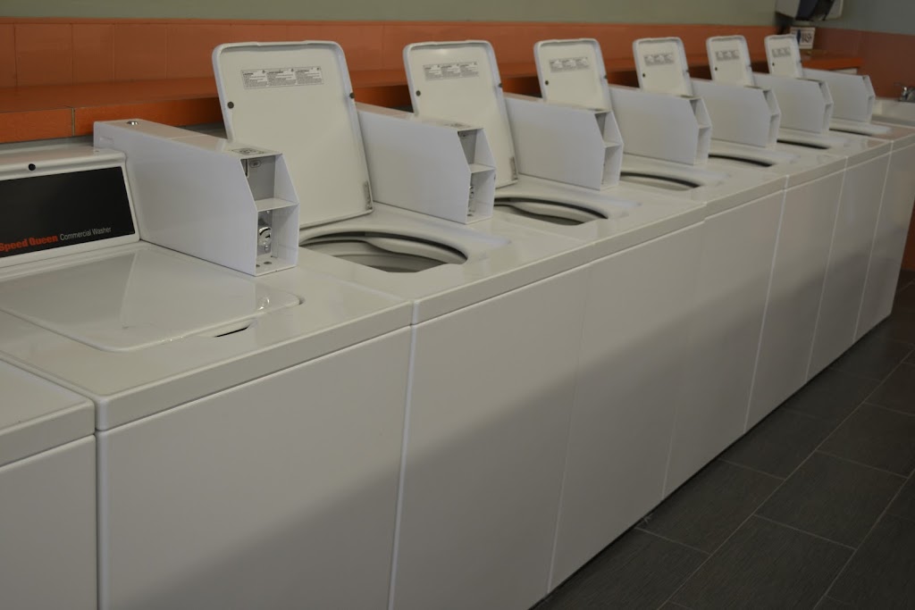 Claremont Laundromat | 1021 W Foothill Blvd, Claremont, CA 91711, USA | Phone: (909) 575-8463