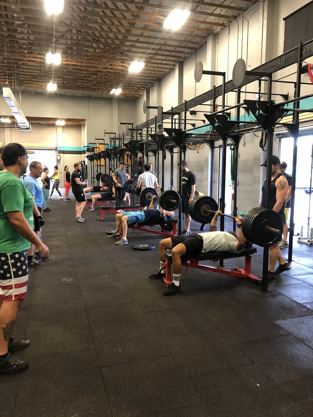 CrossFit Lena | 5261 Paylor Ln, Sarasota, FL 34240, USA | Phone: (941) 961-3402