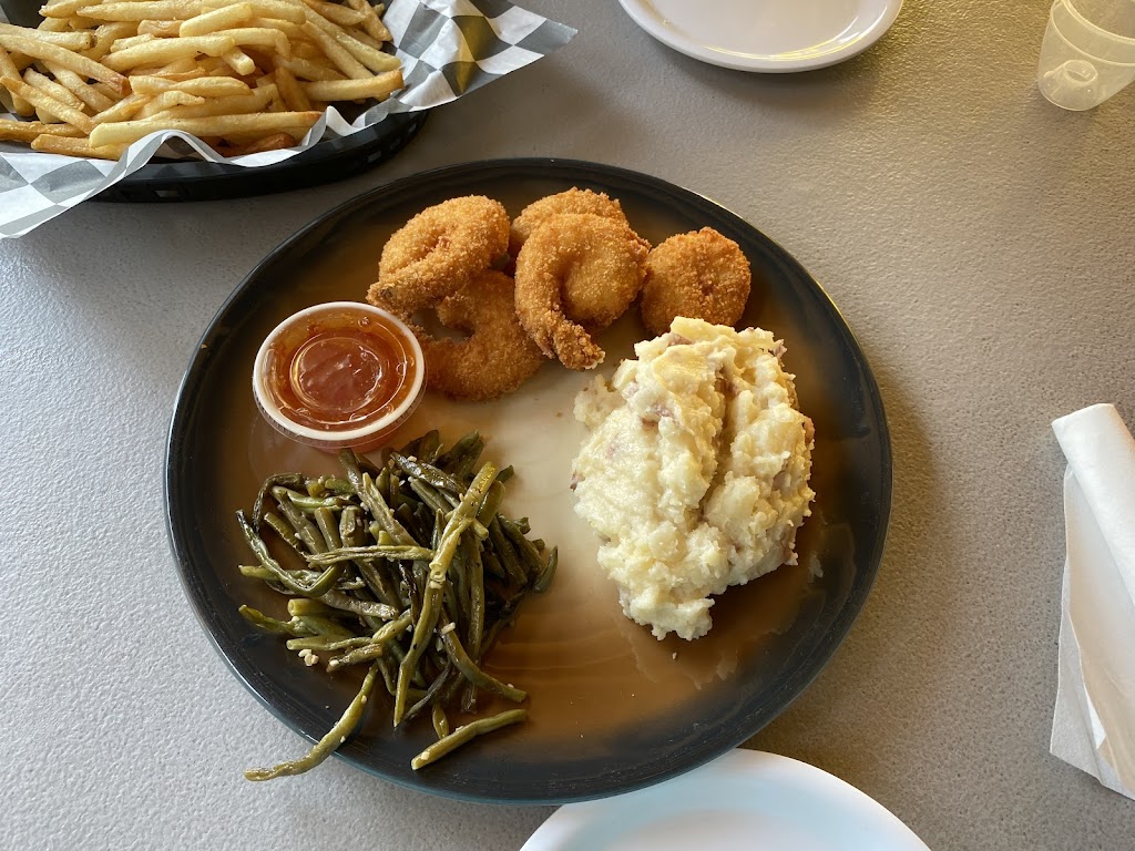 Uncle Ikes Sandbar & Grill | 1159 Austin Street #111AB, Corolla, NC 27927, USA | Phone: (252) 597-1606