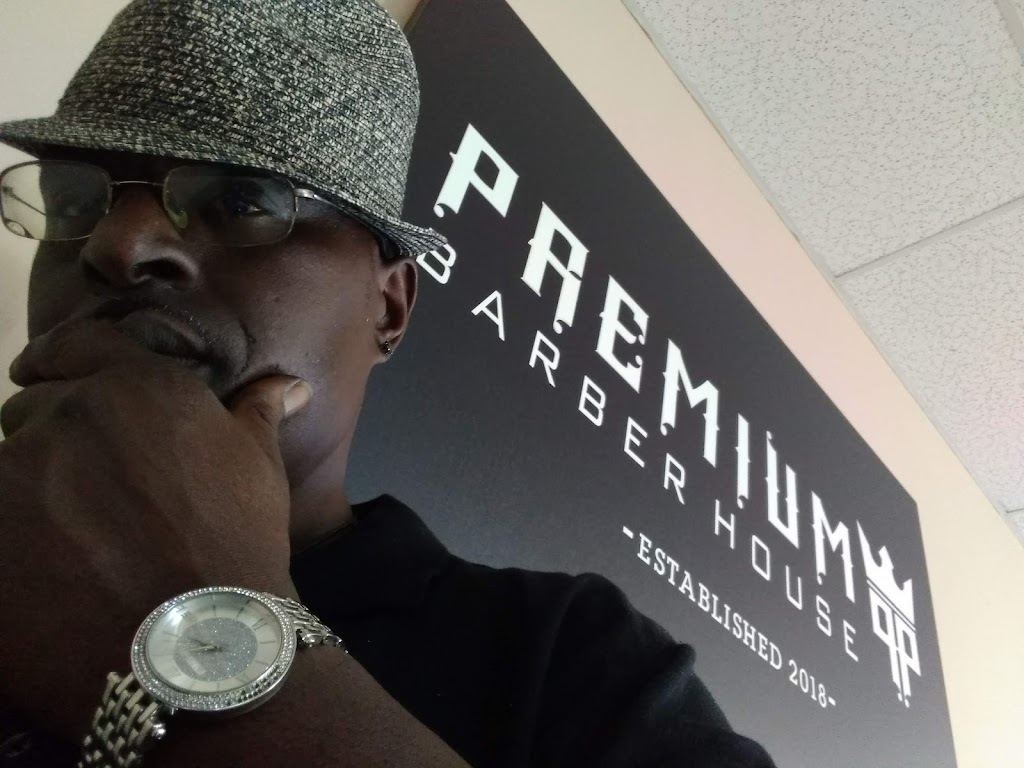 Premium Barber House | 104 College Dr STE 2, Orange Park, FL 32065, USA | Phone: (904) 375-9246