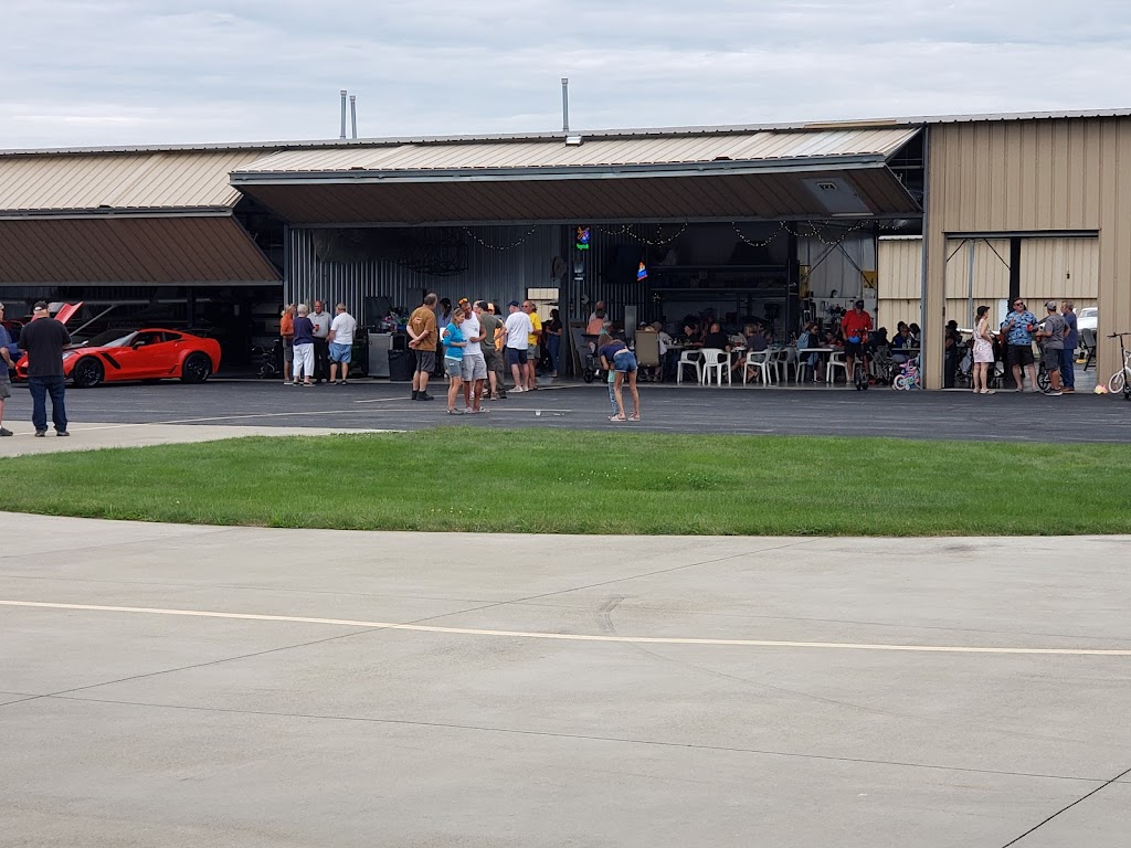 Akron Fulton Airport | 1600 Triplett Blvd, Akron, OH 44306, USA | Phone: (330) 733-3950