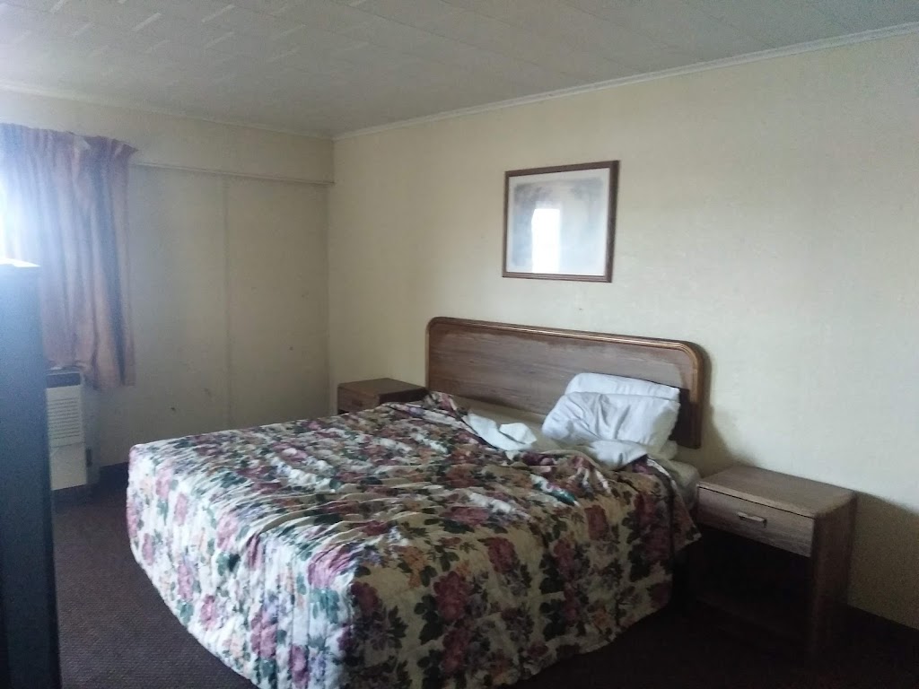 Travelair Motel | 4691 US-63 BUS, Marked Tree, AR 72365, USA | Phone: (870) 358-2700