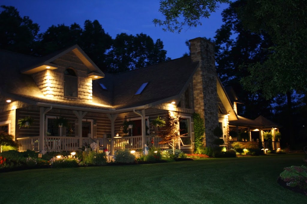 Mary Helens Bed & Breakfast | 13296 N Coonhunters Rd, Batesville, IN 47006, USA | Phone: (812) 934-3468