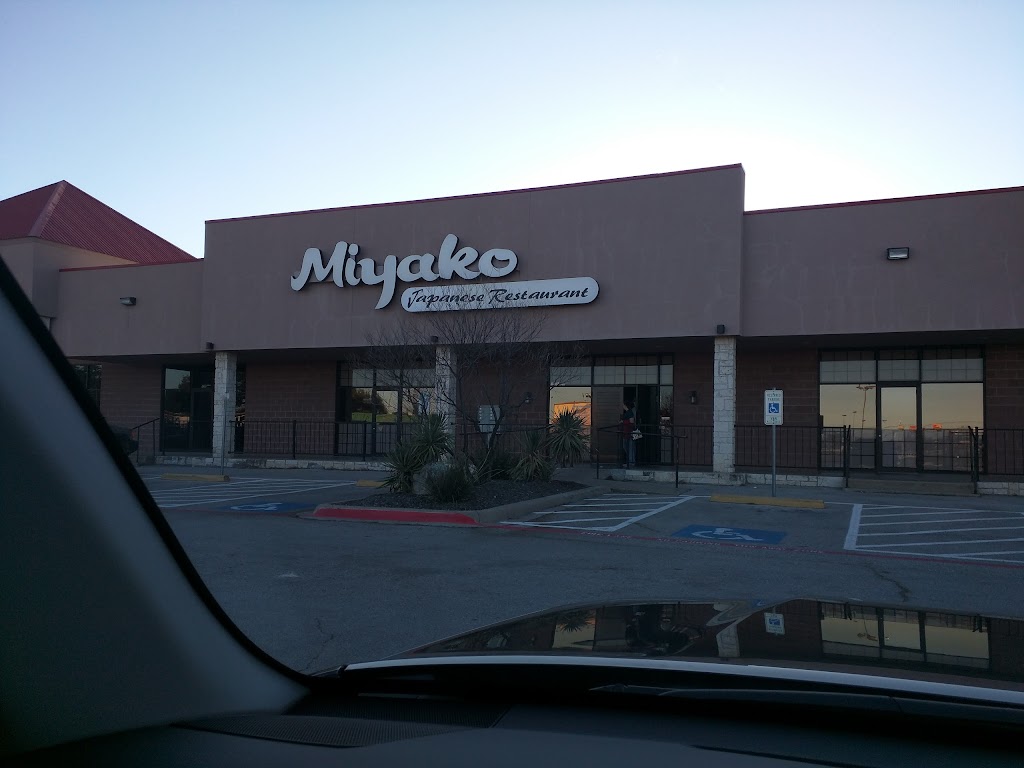 Miyako Restaurant | 715 Autumn Ridge Dr, Granbury, TX 76048, USA | Phone: (817) 579-8668