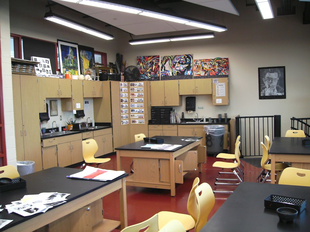 Penn Hills High School | 309 Collins Dr, Penn Hills, PA 15235, USA | Phone: (412) 793-7000