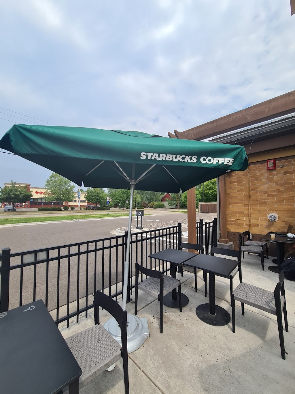 Starbucks | 2146 White Bear Ave, Maplewood, MN 55109, USA | Phone: (651) 788-1560