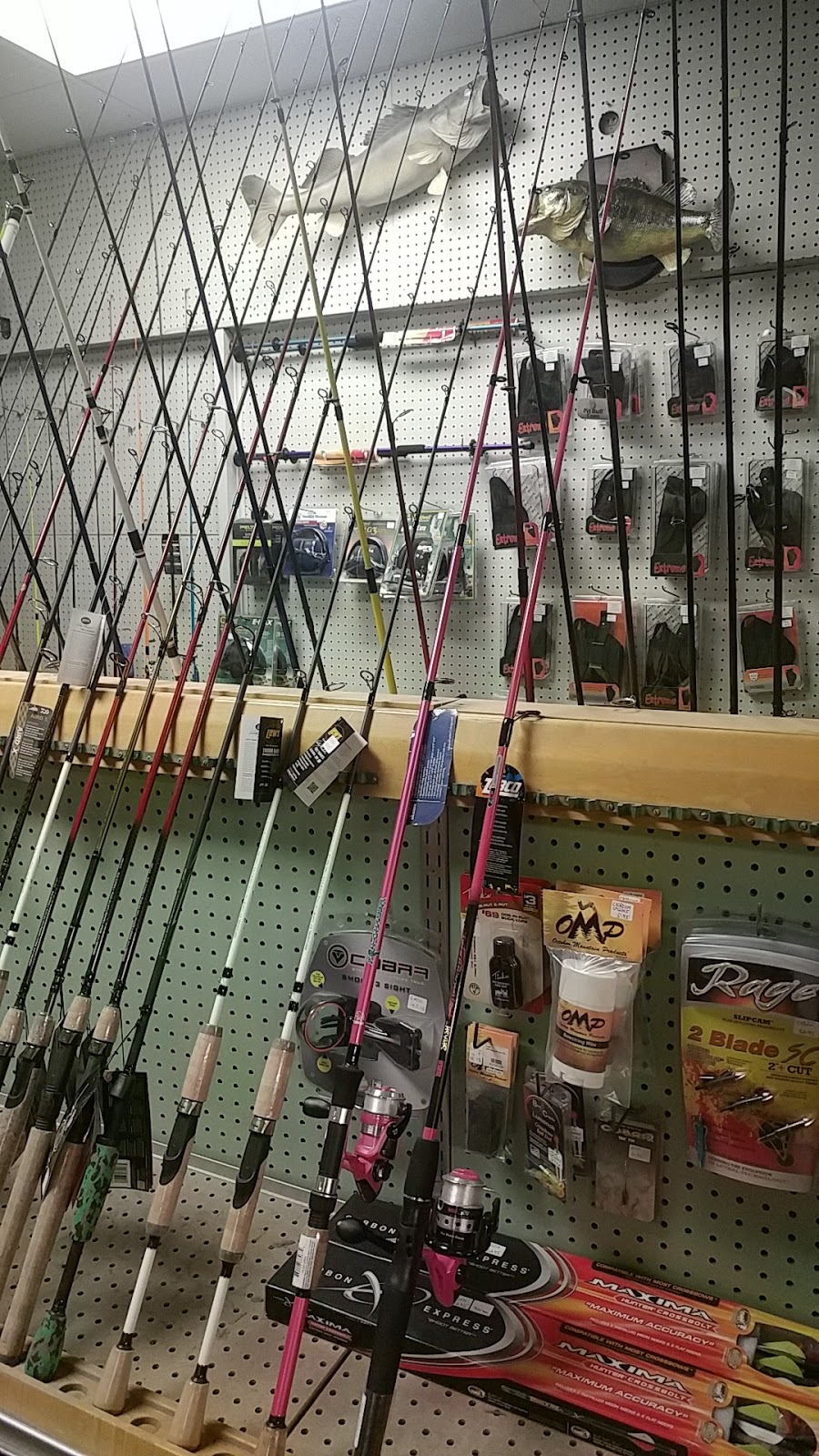 Robersons Sporting Goods | 6348 Germantown Rd, Middletown, OH 45042, USA | Phone: (513) 422-4191