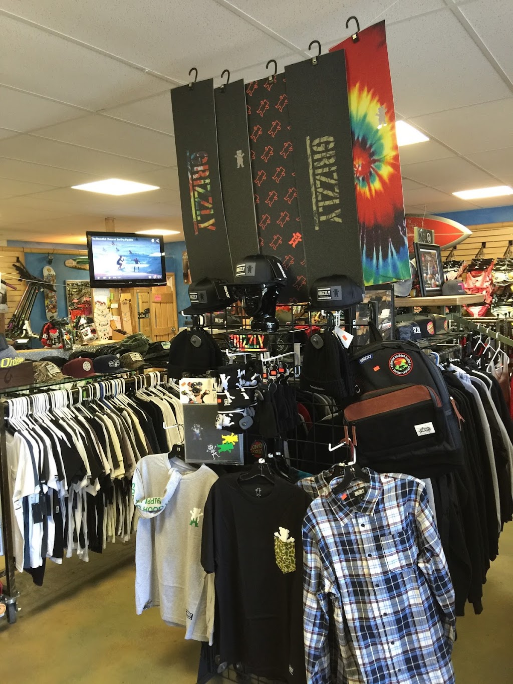 Surf - Skate & Bikinis | 7598 #B, Greenback Ln, Citrus Heights, CA 95610, USA | Phone: (916) 721-5000