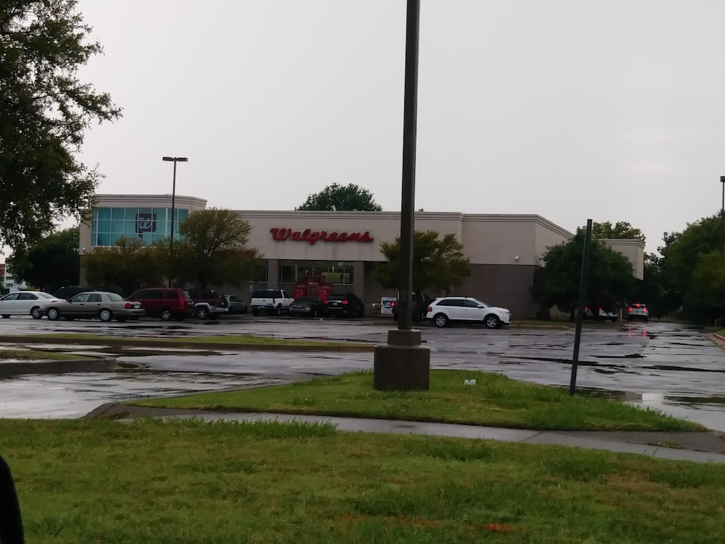 Walgreens | 100 12th Ave NE, Norman, OK 73071, USA | Phone: (405) 329-2314