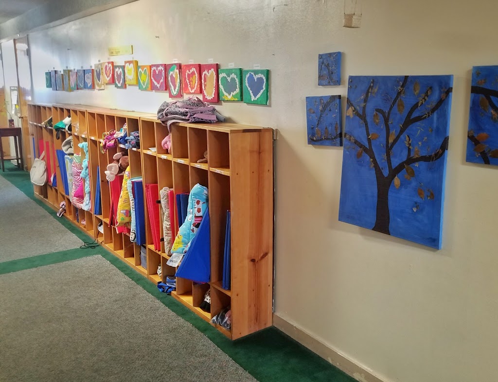 Growing Light Montessori School | 4700 Lincoln Ave, Oakland, CA 94602 | Phone: (510) 336-9897