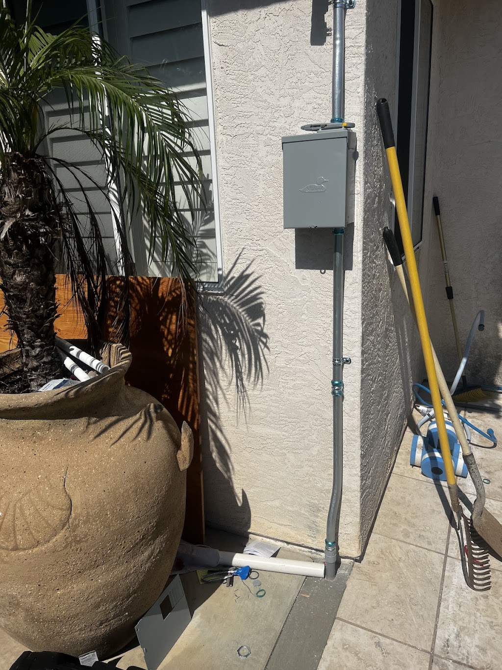 San Diego Pro Electric | 1119 S Mission Rd, Fallbrook, CA 92028, USA | Phone: (760) 468-8216