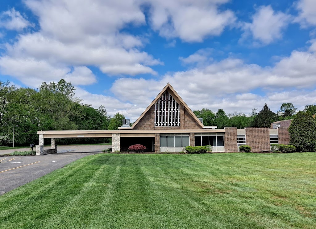 Woodside Bible Church - Farmington Hills Campus | 28301 Middlebelt Rd, Farmington Hills, MI 48334, USA | Phone: (248) 851-0310