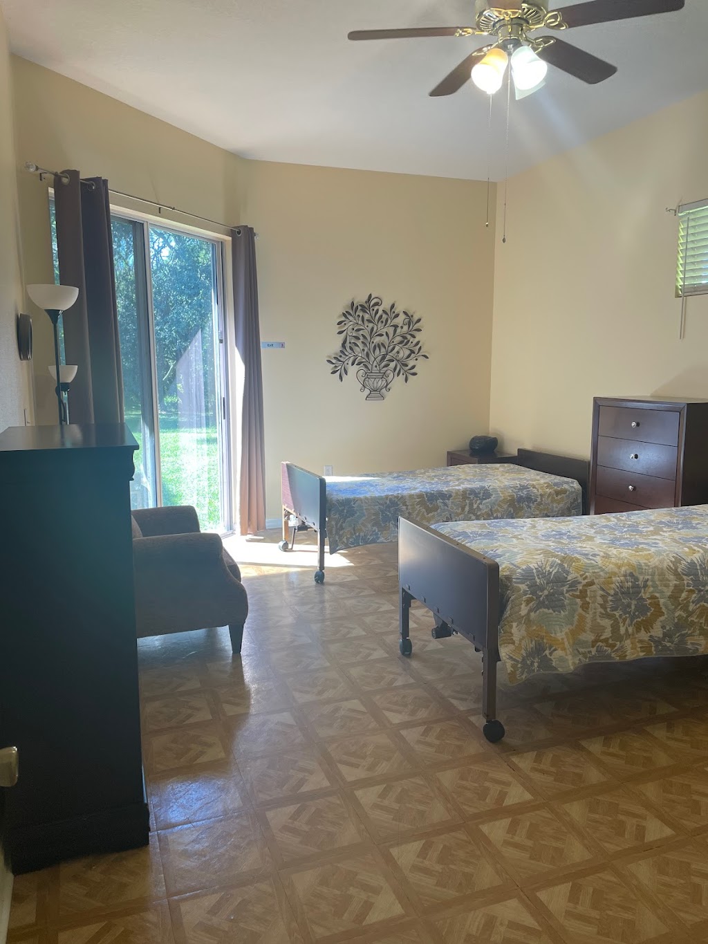 The Palms Assisted Living | 7364 Lagoon Rd, Spring Hill, FL 34606, USA | Phone: (833) 352-1313