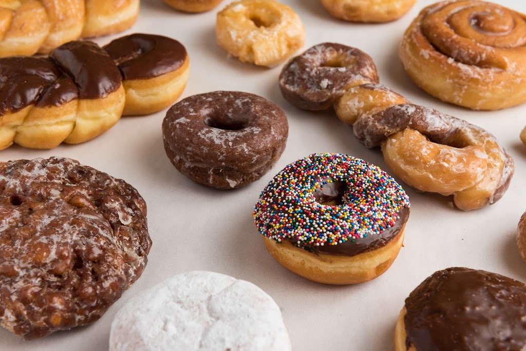 Take-Away Donuts | 13441 US-90, Boutte, LA 70039, USA | Phone: (985) 785-6747