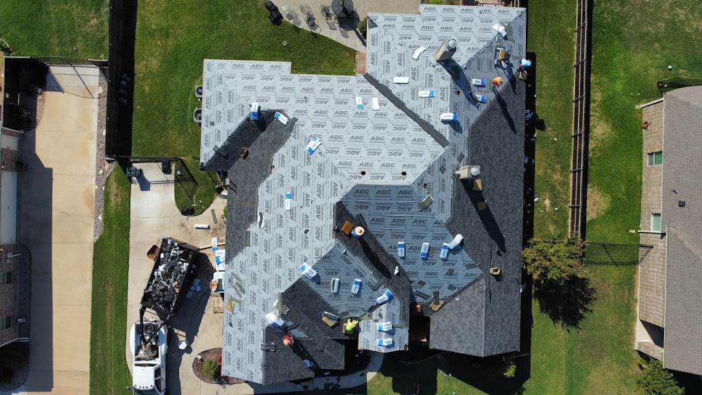 Davis Roofing Solutions | 901 Bonnie Brae Ave, Fort Worth, TX 76111, USA | Phone: (817) 857-7663