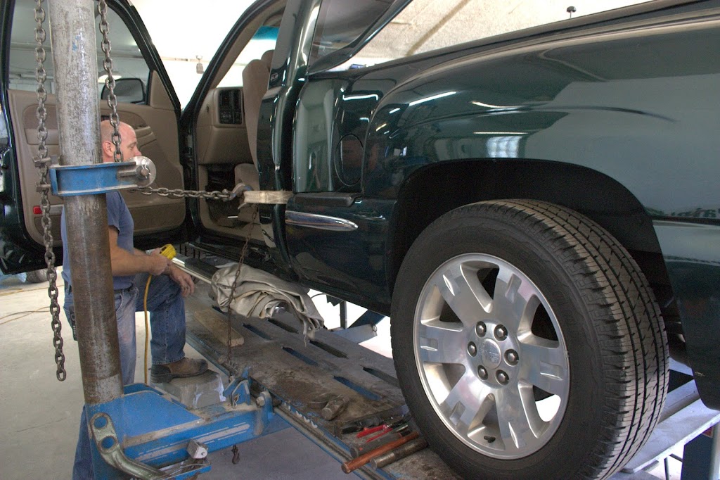 Superior Auto Body & Collision Repair | 105 W Main St, Trotwood, OH 45426, USA | Phone: (937) 854-1571