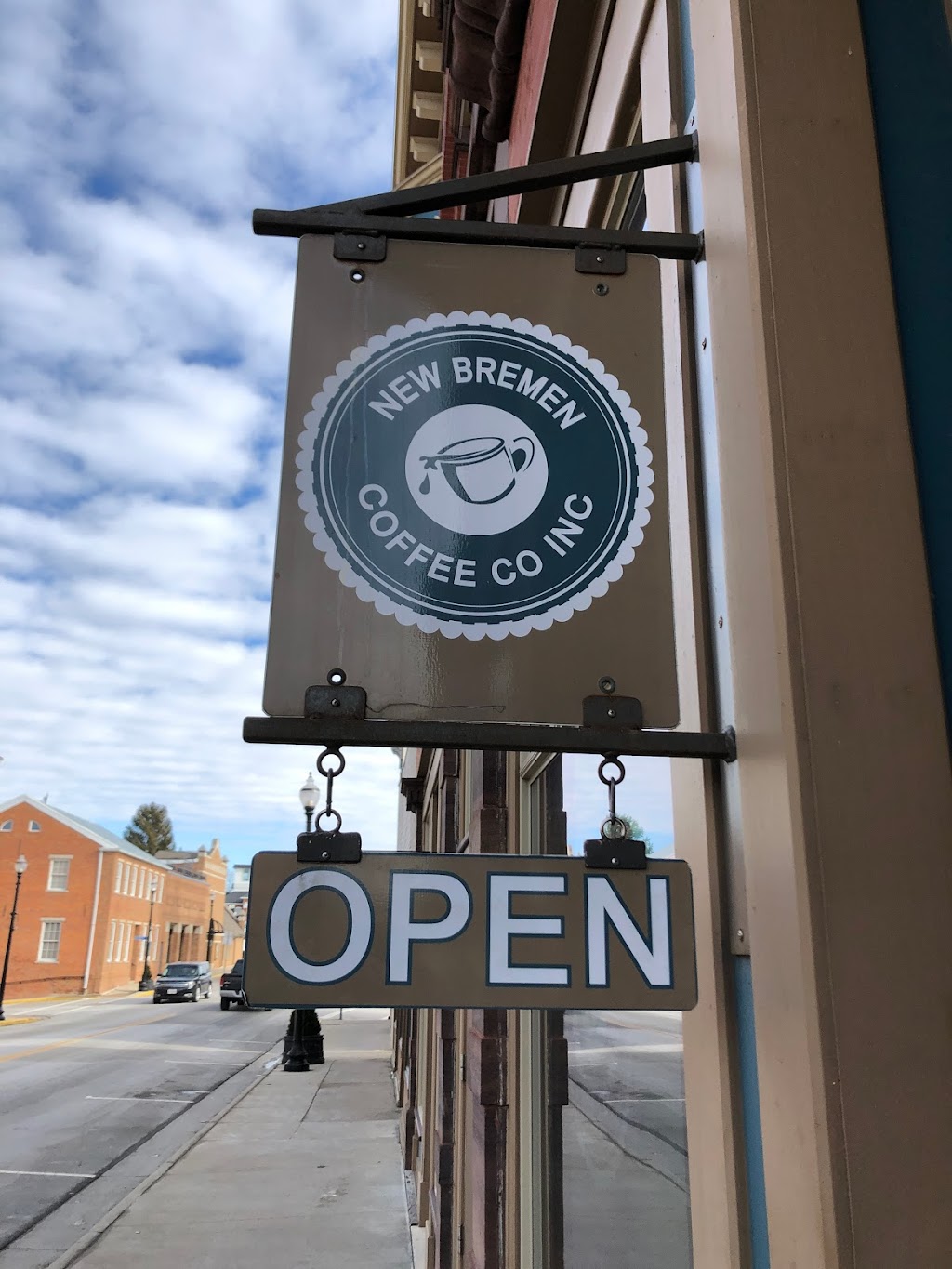 New Bremen Coffee Co. & Books | 115 W Monroe St, New Bremen, OH 45869, USA | Phone: (419) 629-8009