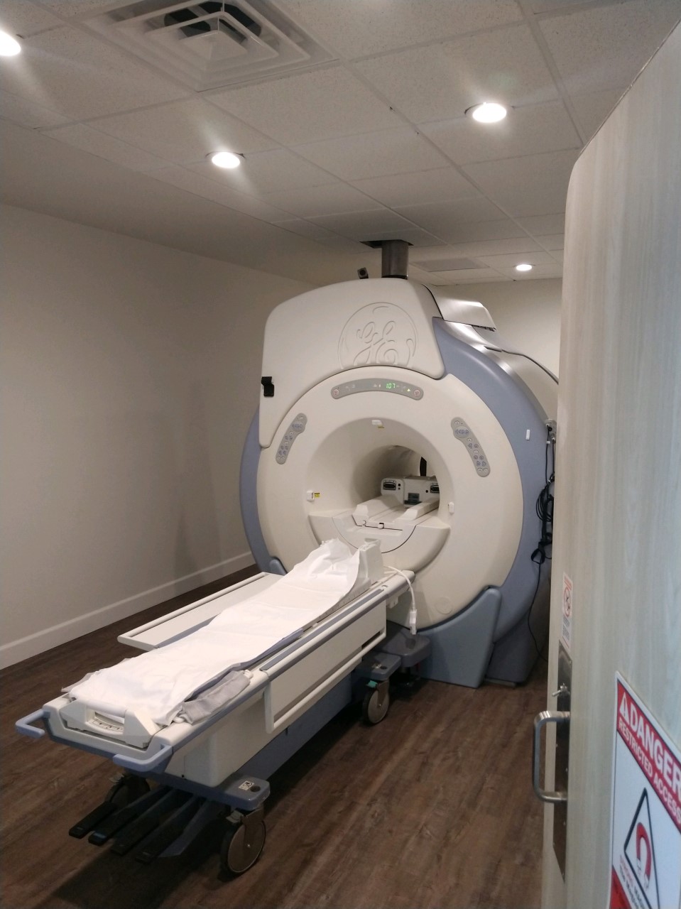 Madera MRI | 360 E Almond Ave Ste A, Madera, CA 93637, USA | Phone: (559) 206-9901