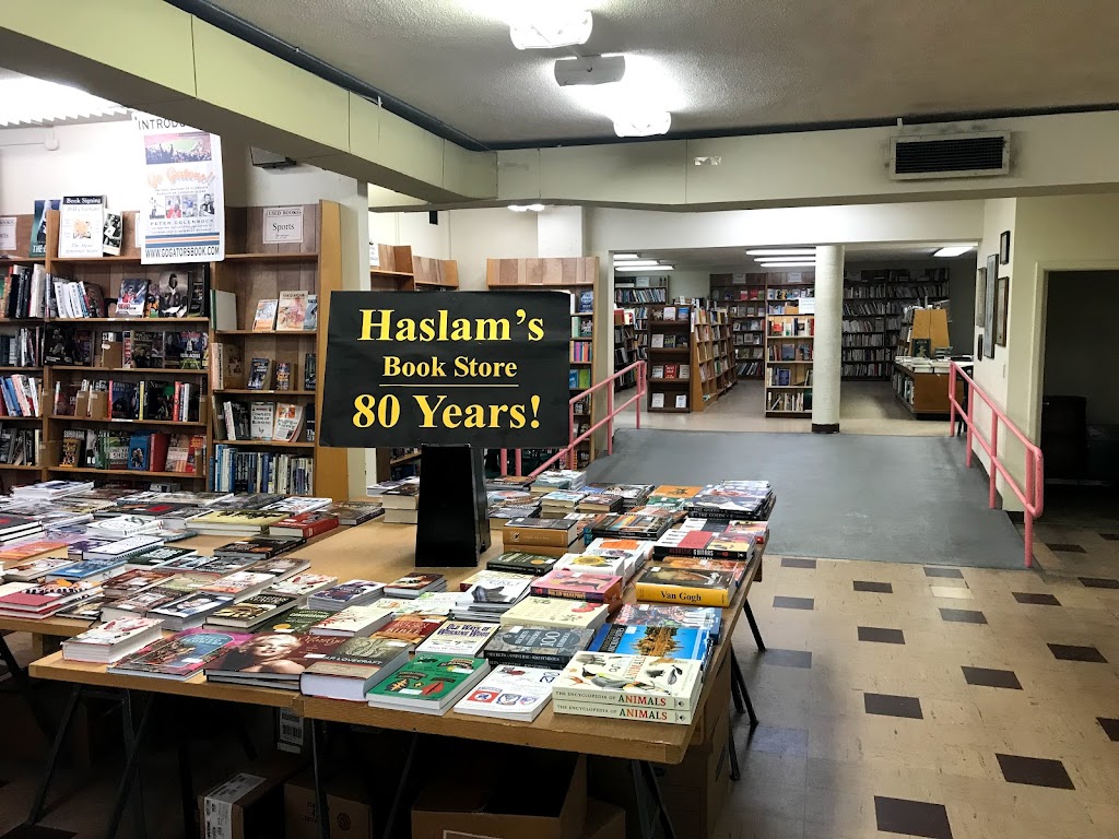 Haslams Book Store Inc | 2025 Central Ave, St. Petersburg, FL 33713, USA | Phone: (727) 822-8616