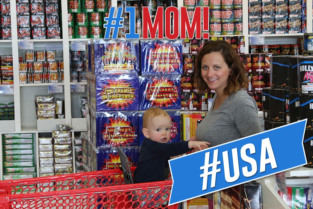 Fireworks Supermarket Triadelphia, WV | 619 Fort Henry Rd, Triadelphia, WV 26059, USA | Phone: (304) 547-0163