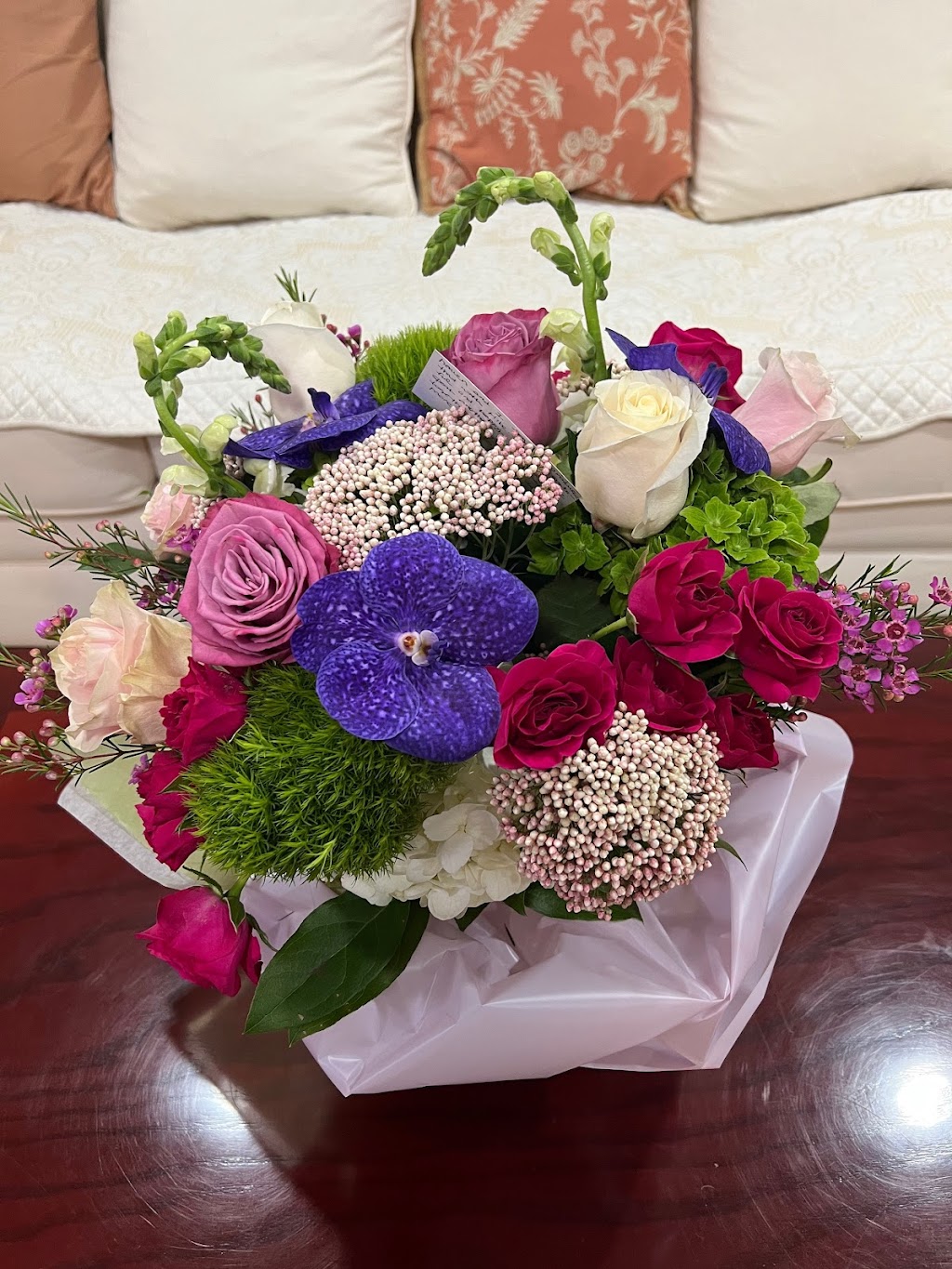 Maky The Diva Flowers | 1077 Willis Ave, Albertson, NY 11507, USA | Phone: (516) 484-3456