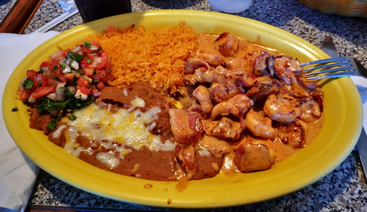 El Parral | 1406 S Scales St, Reidsville, NC 27320, USA | Phone: (336) 348-1520