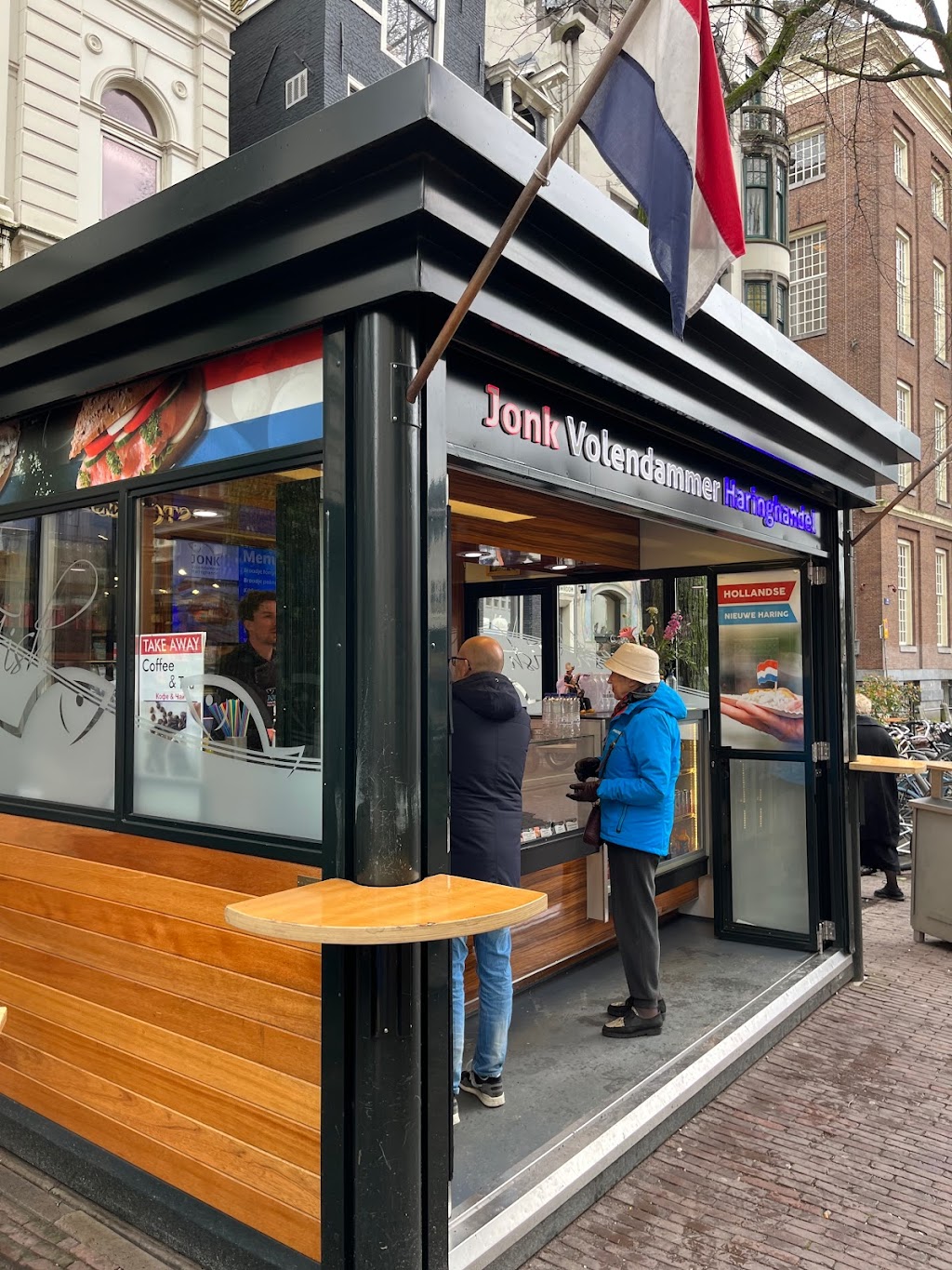 Herring Stall Jonk | Spui 7a, 1012 WX Amsterdam, Netherlands | Phone: 06 33933103