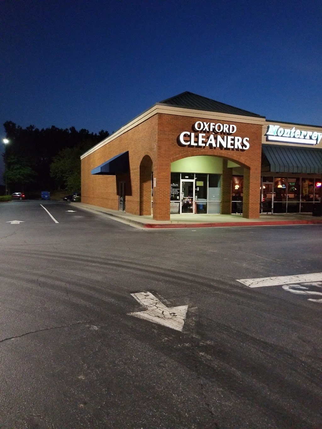Oxford Cleaners | 2380 Buford Dr # 101, Lawrenceville, GA 30043 | Phone: (770) 682-6644