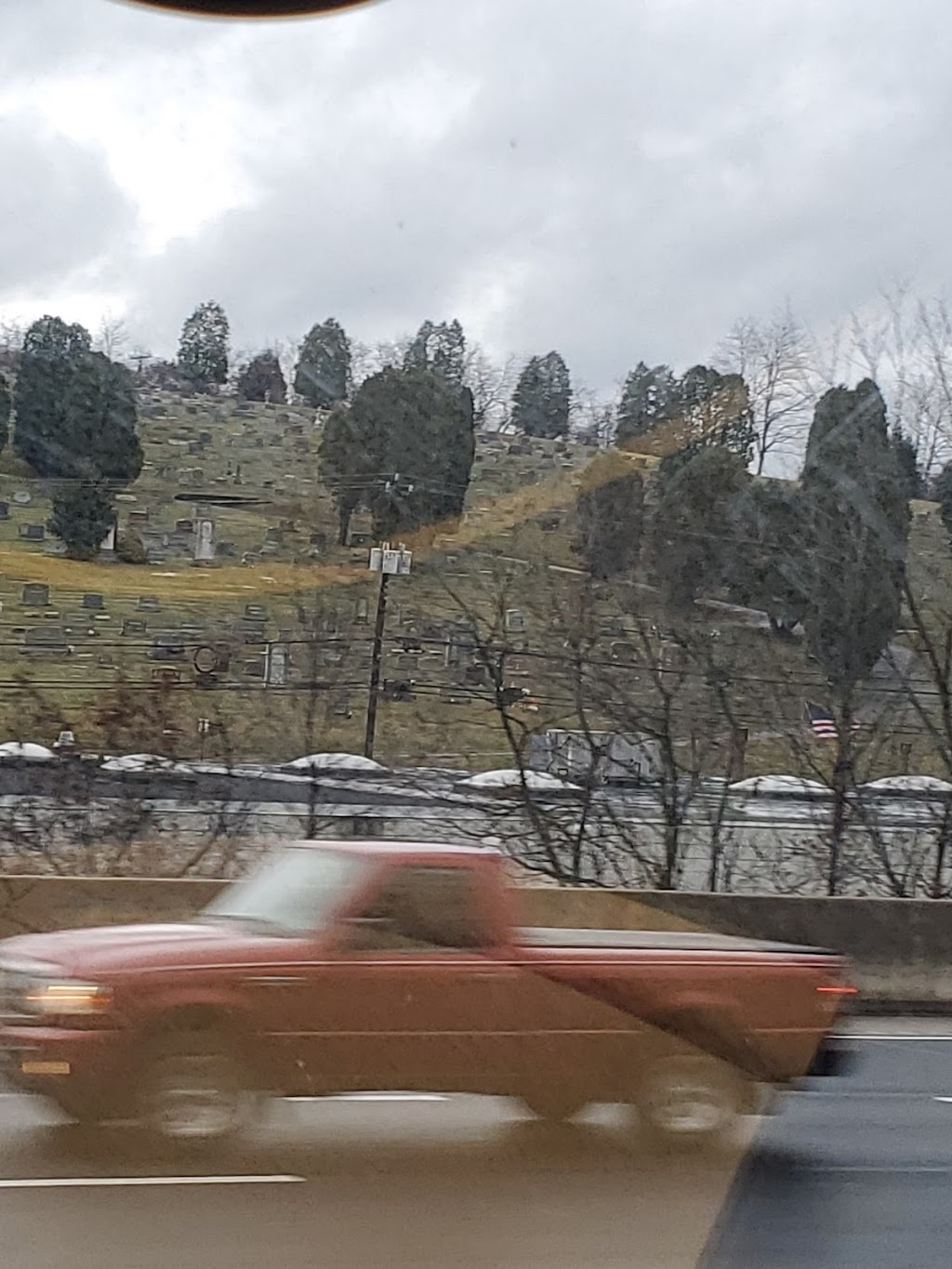 Holy Souls Cemetery | 4772 Campbells Run Rd, Pittsburgh, PA 15205, USA | Phone: (724) 695-2999