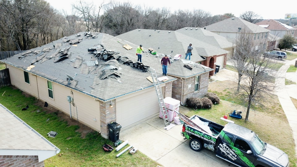 Storm Roofing Heroes | 7112 Radcliff Dr, Dallas, TX 75227, USA | Phone: (214) 809-8078