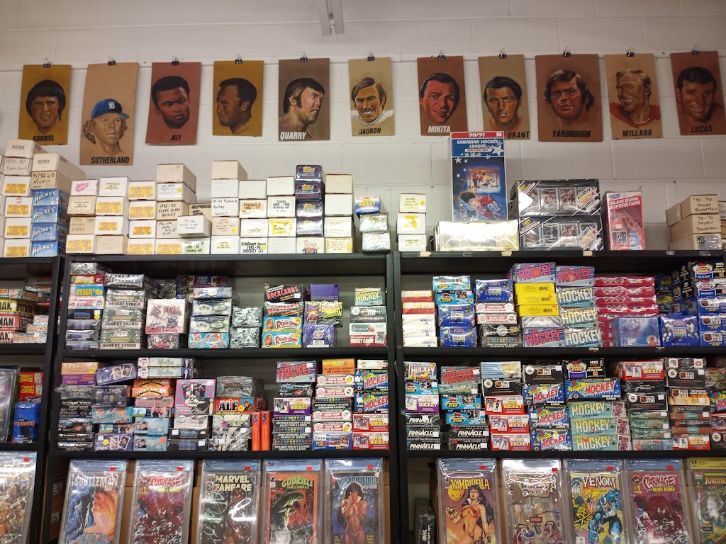 S J Sportscards & Comics | 36409 Gratiot Ave, Clinton Twp, MI 48035, USA | Phone: (586) 792-9797