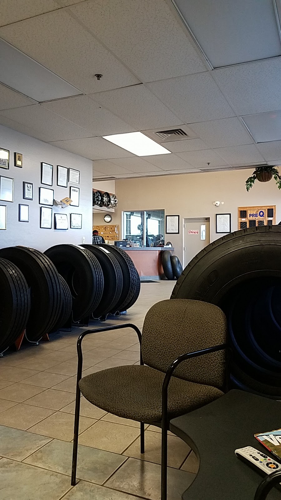 Roberts Tire Sales, Inc. | 4747 S Power Rd, Mesa, AZ 85212, USA | Phone: (480) 967-8805