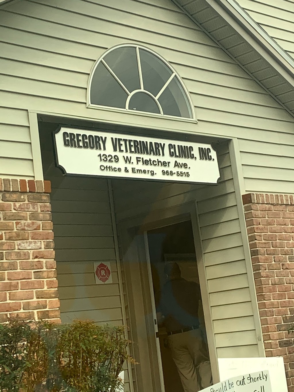 Gregory Veterinary Clinic | 1329 W Fletcher Ave, Tampa, FL 33612, USA | Phone: (813) 968-5515