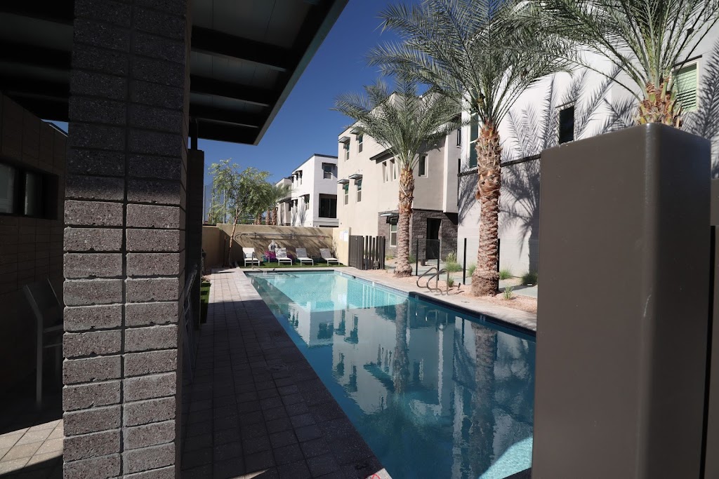 John Cunningham eXp Realty | 3015 E Coolidge St #8, Phoenix, AZ 85016, USA | Phone: (602) 962-5165