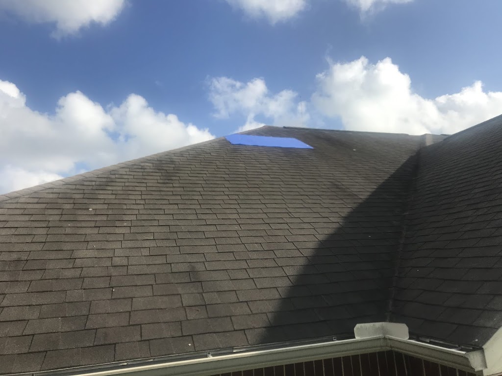 Trinity Roofing | 902 Lost River Dr, Friendswood, TX 77546, USA | Phone: (713) 503-2994