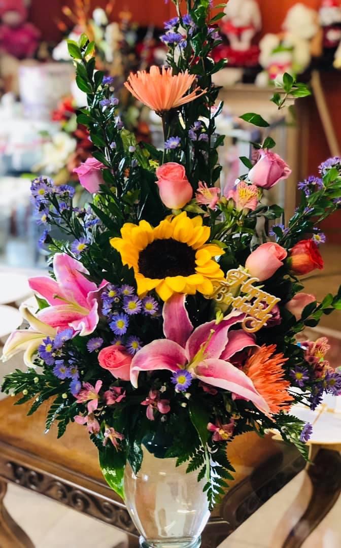 Jessicas Flower Shop | 2205 Glenn St, Zapata, TX 78076, USA | Phone: (956) 765-9391