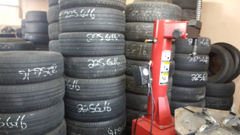 Ever-Warren Tire Shop | 2621, 20217 W Warren St, Dearborn Heights, MI 48127, USA | Phone: (313) 322-2222