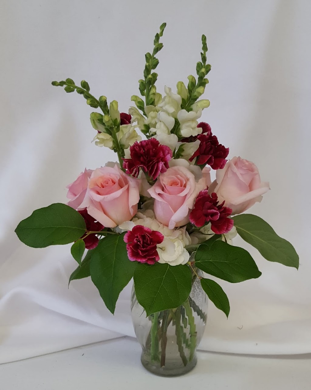 Jensens Flowers & Gifts - Garrettsville | 8122 High St, Garrettsville, OH 44231, USA | Phone: (330) 527-4624