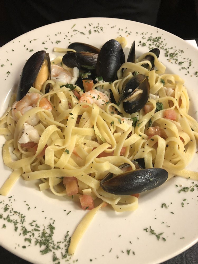 Bravos Italian Restaurant | 10691 Melody Dr C, Northglenn, CO 80234 | Phone: (303) 920-5191