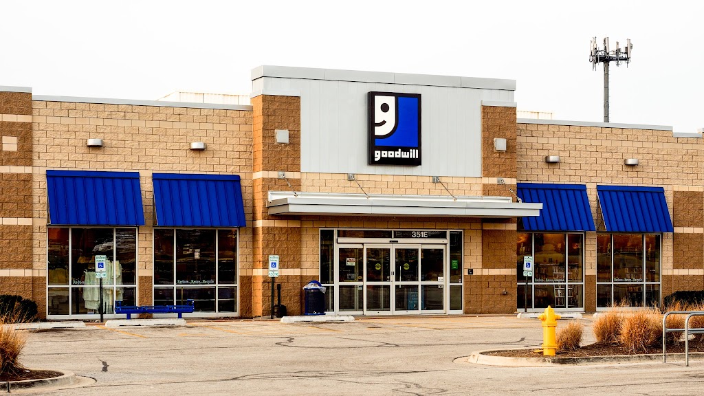 Goodwill Store & Donation Center | 351 E Roosevelt Rd, Lombard, IL 60148, USA | Phone: (630) 576-4650