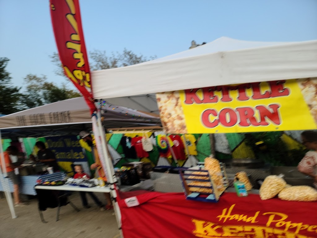 The Local Farmer Farmers Market | 703 E Broad St, Mansfield, TX 76063, USA | Phone: (817) 889-2773