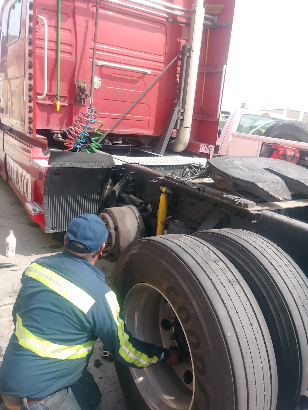 Garcia’s Tire & Truck Trailer Repair | 390 S San Gorgonio Ave STE D, Banning, CA 92220, USA | Phone: (951) 330-9311