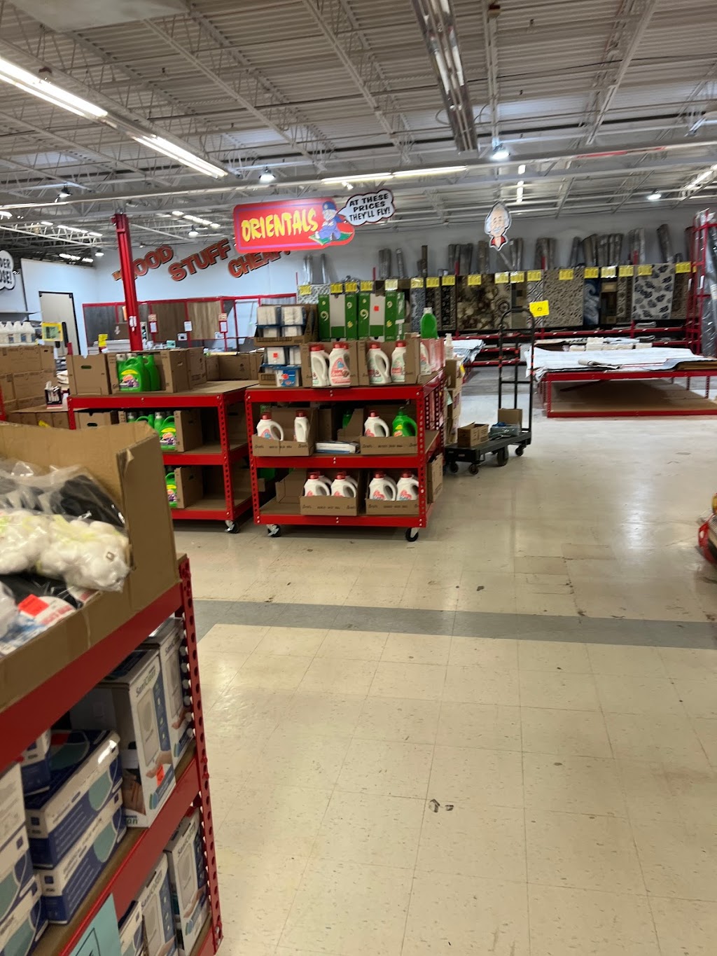 Ollies Bargain Outlet | 590 Howe Ave, Cuyahoga Falls, OH 44221, USA | Phone: (330) 920-4504