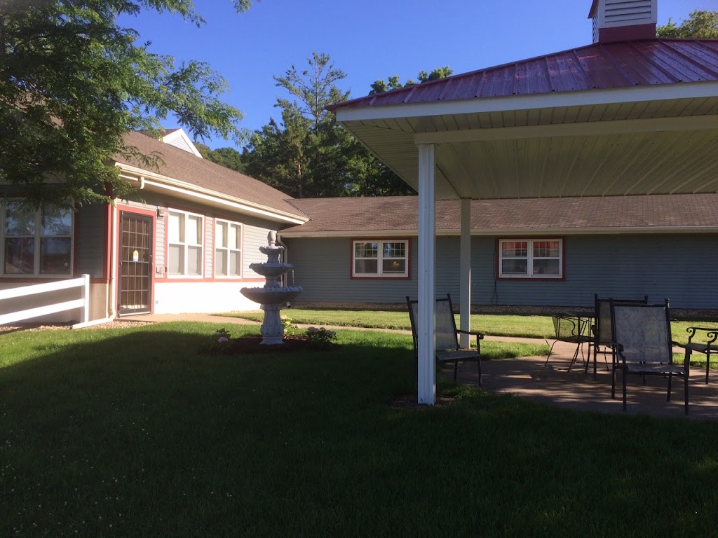 Heartland Country Village Nursing Home | 1218 State St, Black Earth, WI 53515, USA | Phone: (608) 767-2572