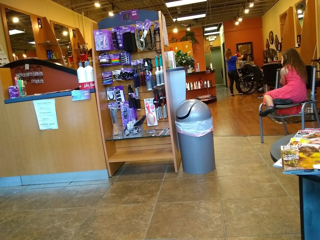 Fantastic Sams Cut & Color | 33000 W Seven Mile Rd, Livonia, MI 48152, USA | Phone: (248) 426-8588