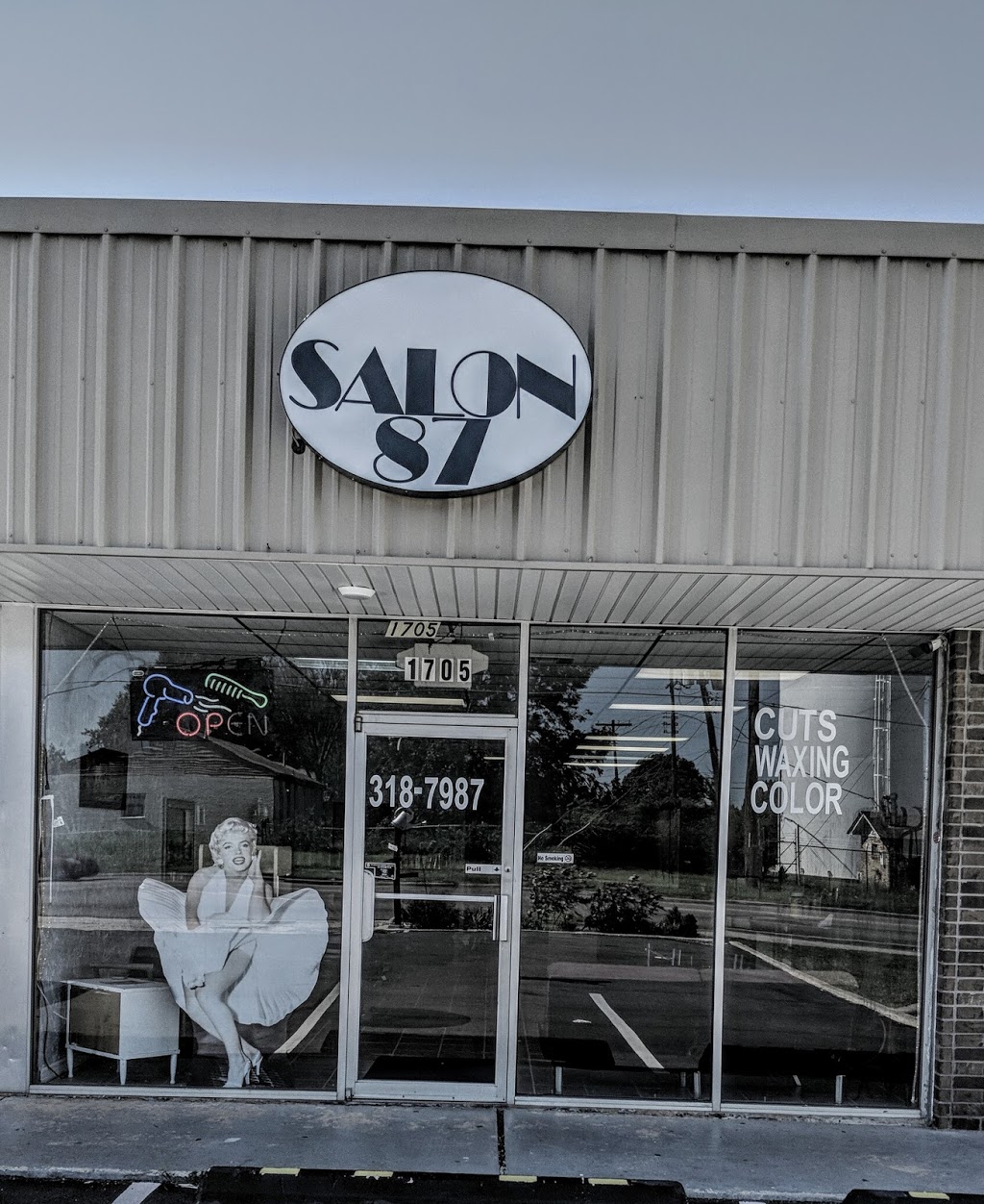 Salon 87 | 1705 S Sunnylane Rd, Del City, OK 73115, USA | Phone: (405) 318-7987