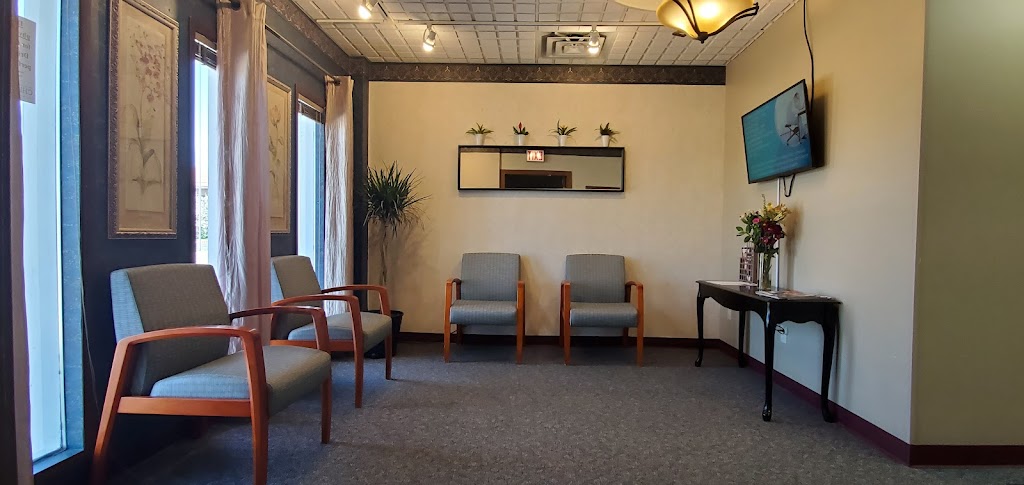 Alexander C. Burbach, Doctor of Chiropractic | 5820 S Packard Ave, Cudahy, WI 53110, USA | Phone: (414) 416-2645