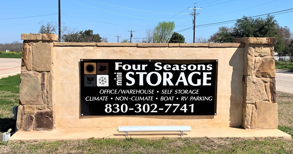 Four Seasons Mini Storage | 9214 US Hwy 87 E, San Antonio, TX 78263, USA | Phone: (210) 649-3700