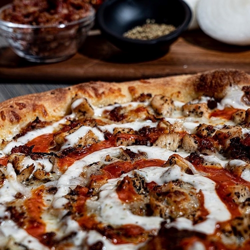 Walters303 Pizzeria & Publik House | Bow Mar | 5194 S Lowell Blvd, Littleton, CO 80123, USA | Phone: (303) 795-3030